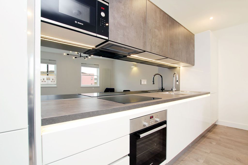 Property photo 2 of 10 Open-Plan Kitchen