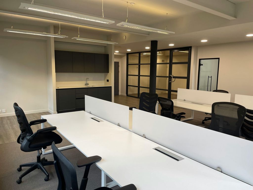 Property photo 3 of 7 Img_4806.Jpg