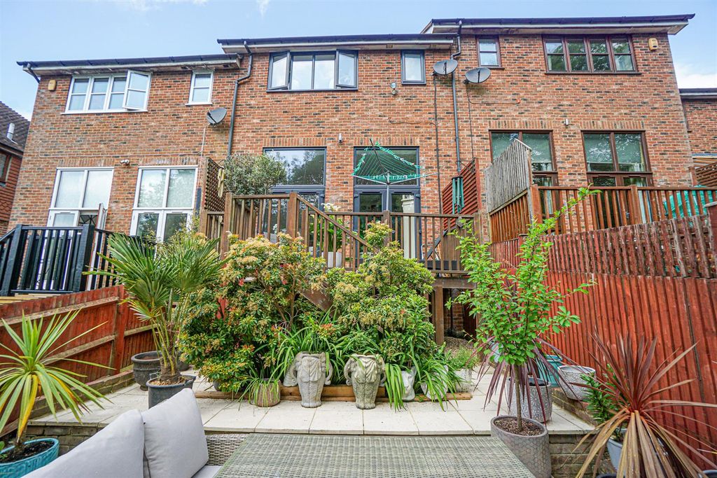 Property photo 3 of 22 Dsc00484_Alto.Jpg