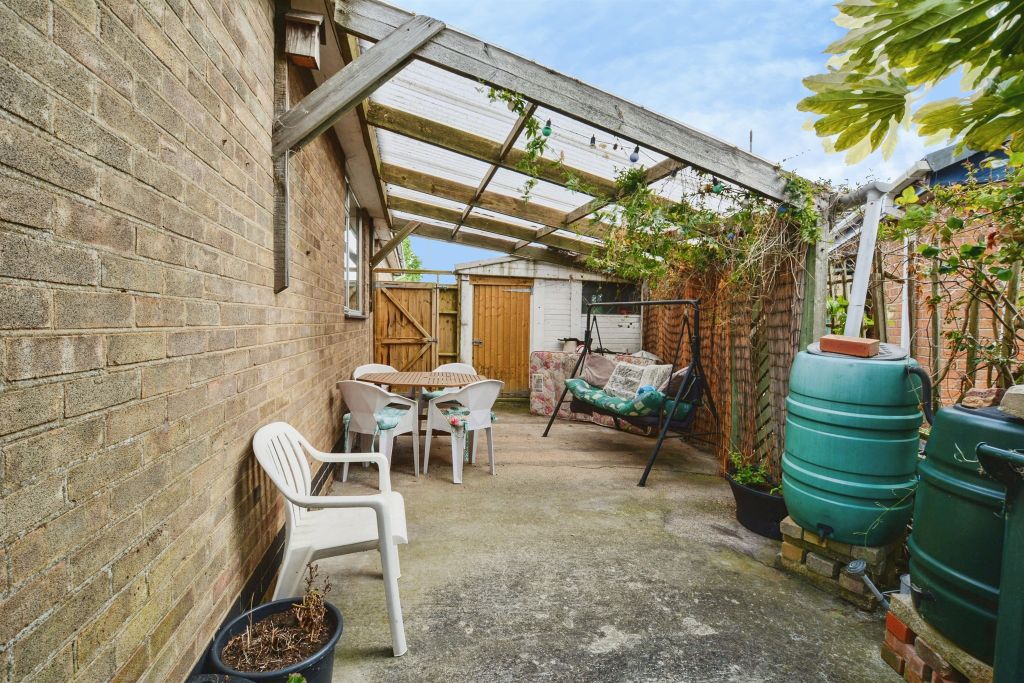 Additional image 17 of 5 bed detached bungalow for saleYoulgrave Avenue, Sutton-On-Sea, Mablethorpe LN12