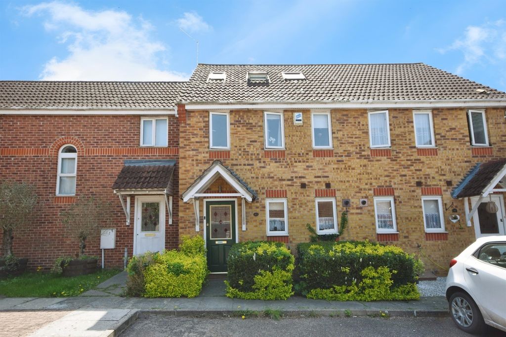 Property photo 1 of 18