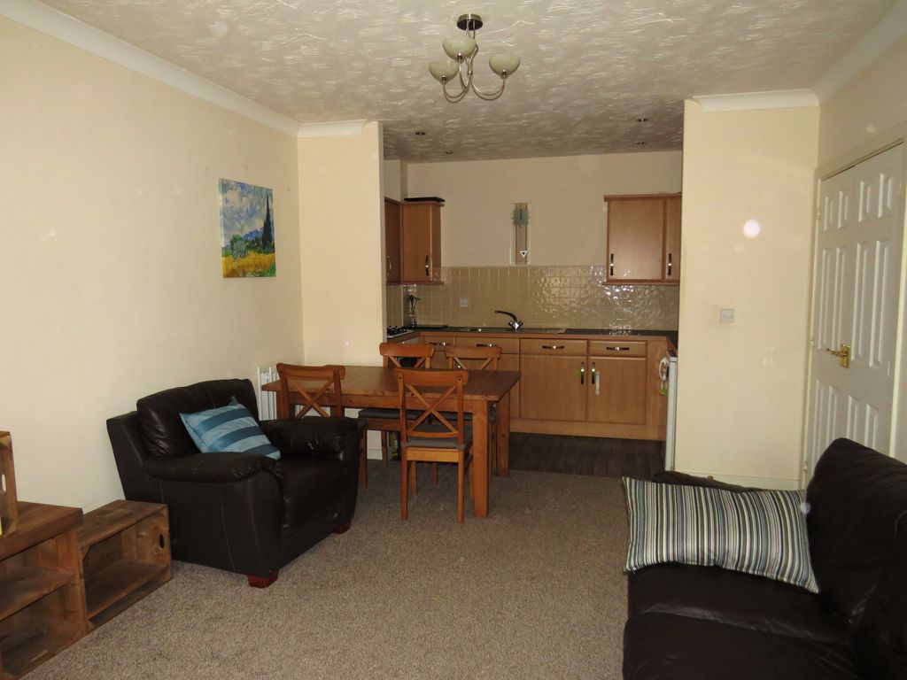 Property photo 3 of 7