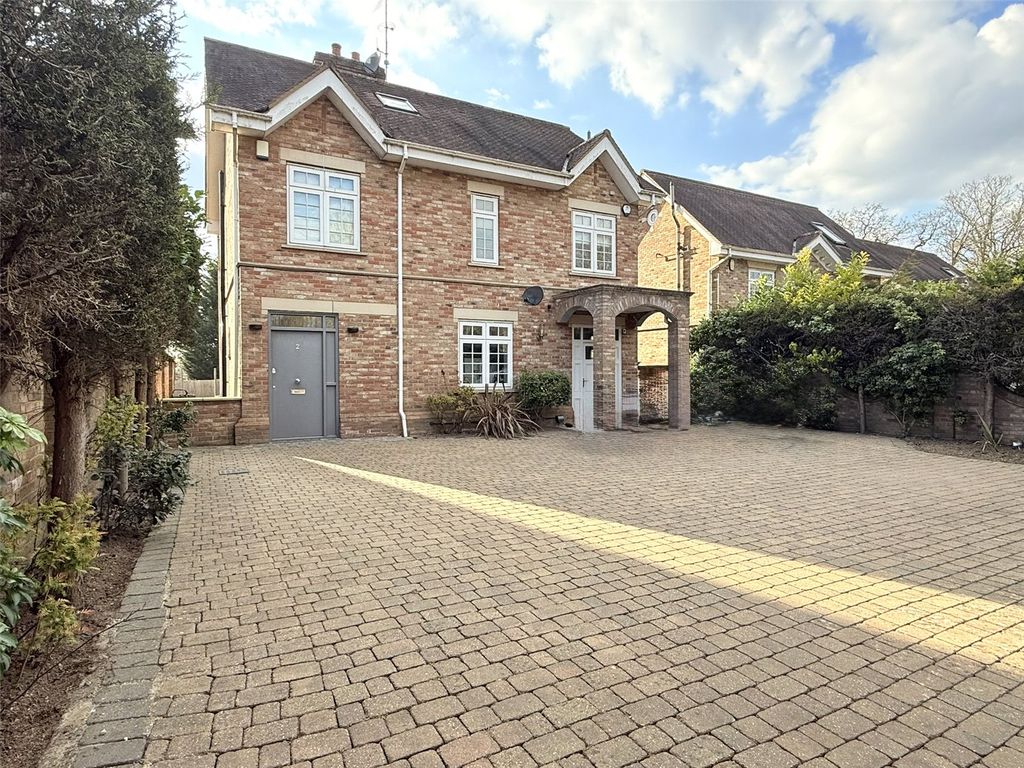 Property photo 1 of 17 Picture No. 20