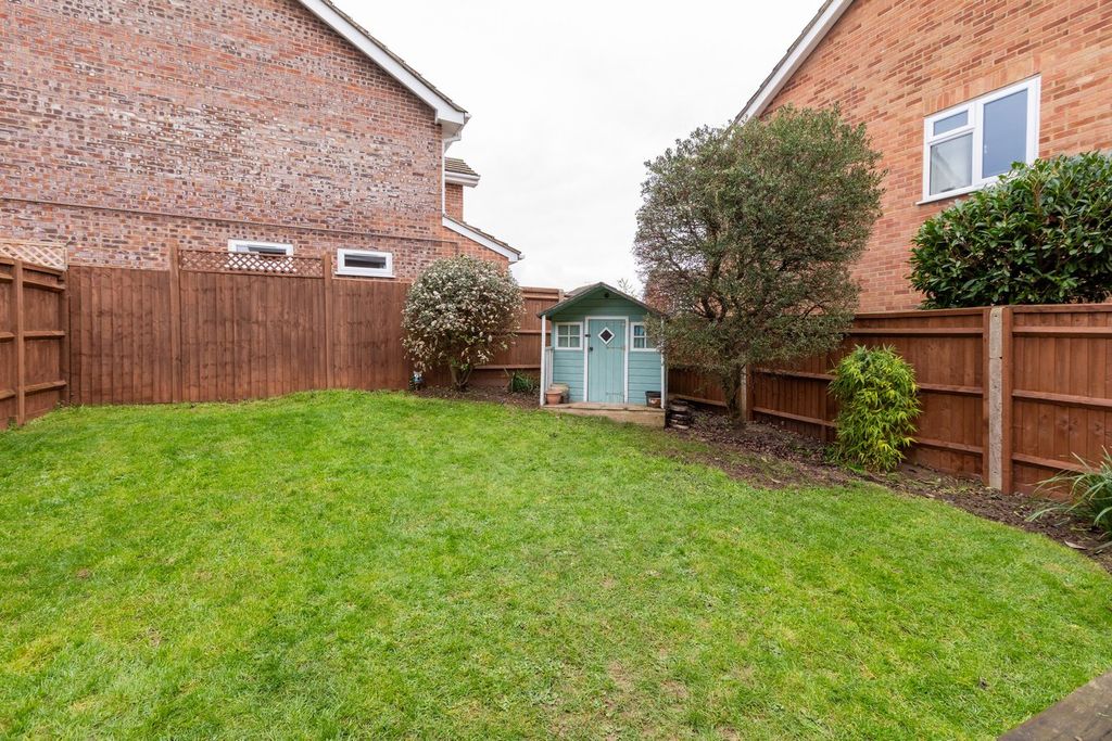 Property photo 2 of 16