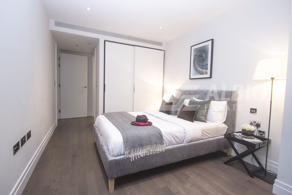 Property photo 3 of 6