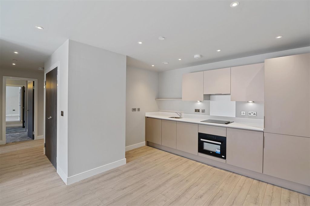 Property photo 1 of 10 Ff6cc567-765d-44Fc-8514-Bd1c3F282366Lehhe - 41 The