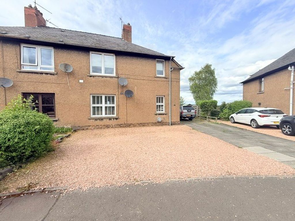 Property photo 2 of 26
