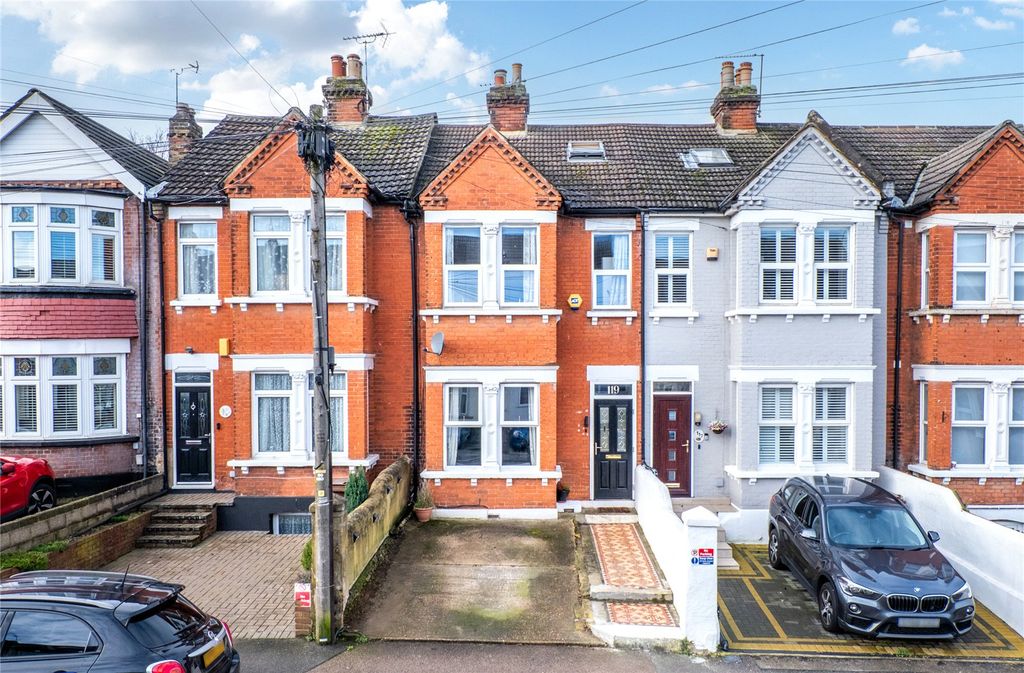 Property photo 1 of 28 Picture No. 04