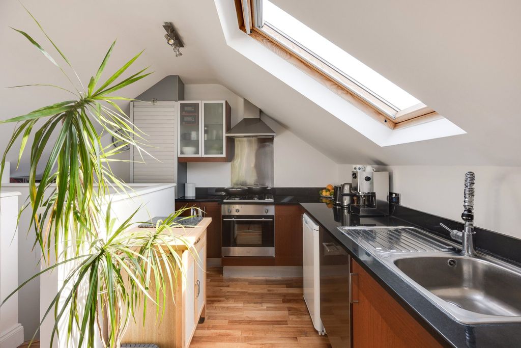 Property photo 3 of 12 Picture No. 03