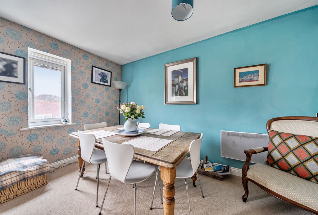 Property photo 3 of 13 1363143-7-68E92A7...