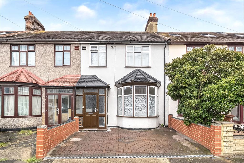 Property photo 1 of 24