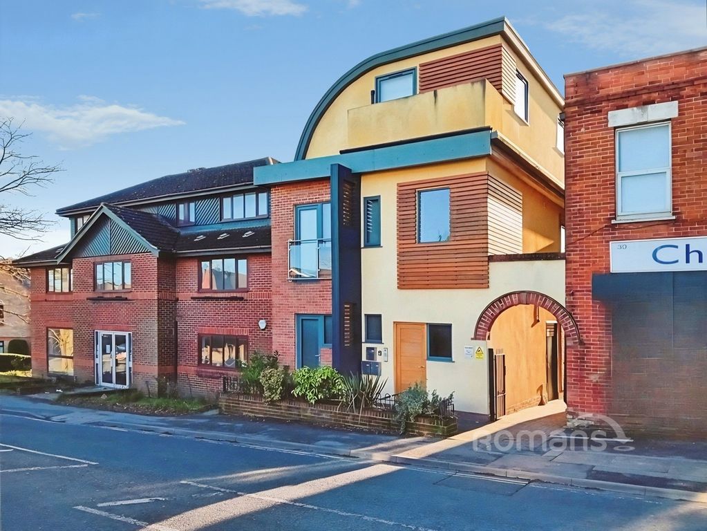 Property photo 1 of 11 Pbox-Img.Jpg