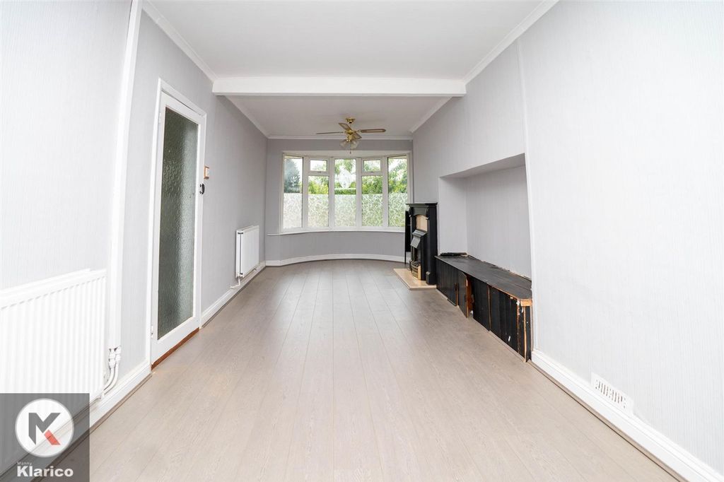 Property photo 3 of 15 Photo-1.Jpg