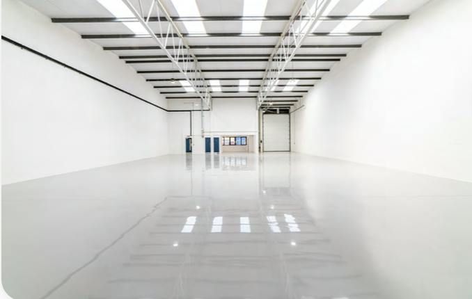 Property photo 2 of 4 Unit 7, Abbey Road Industrial Estate - Internal