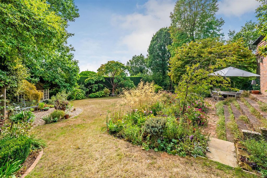 Property photo 3 of 54 Summerfield-15.Jpg