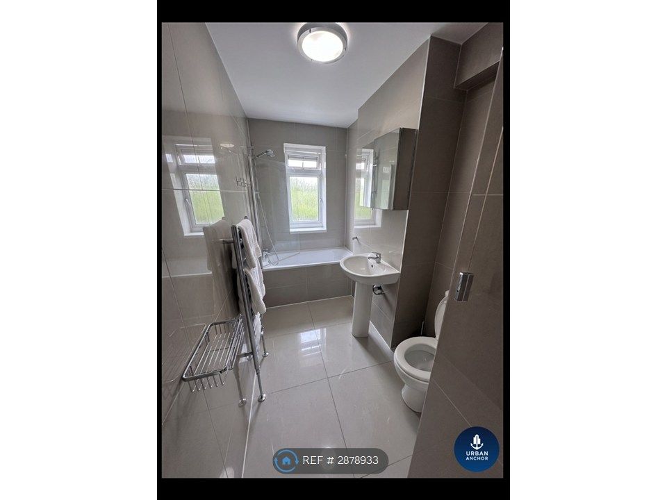 Property photo 2 of 2