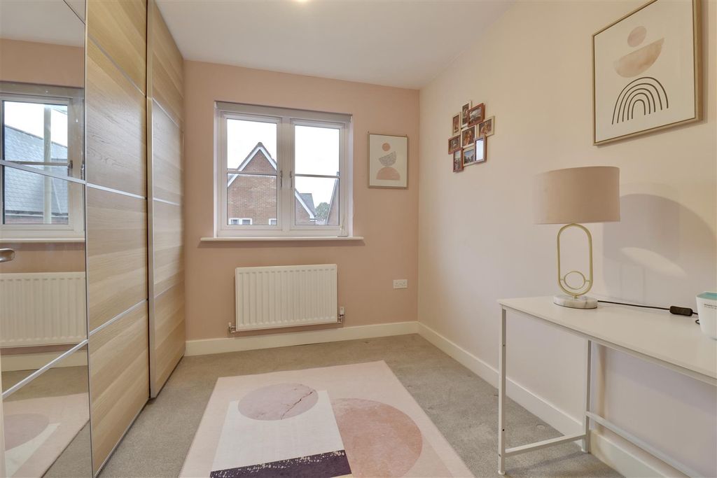 Property photo 3 of 12 26CD1627-E2D7-4936-91B6-Ac30F5Cdf1F3_1_201_A.Jpeg