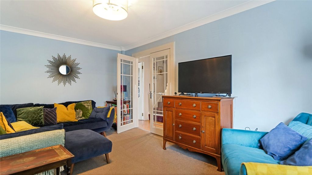 Property photo 3 of 21 Picture No. 03