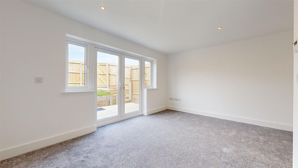 Property photo 2 of 14 09052024_111839.Jpg