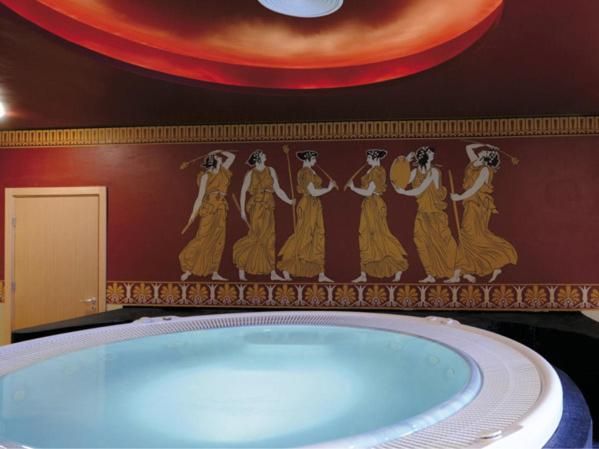 Property photo 2 of 24