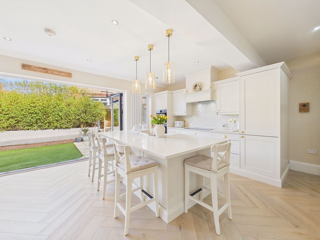 Property photo 1 of 16 Dining Kitchen/Family Room