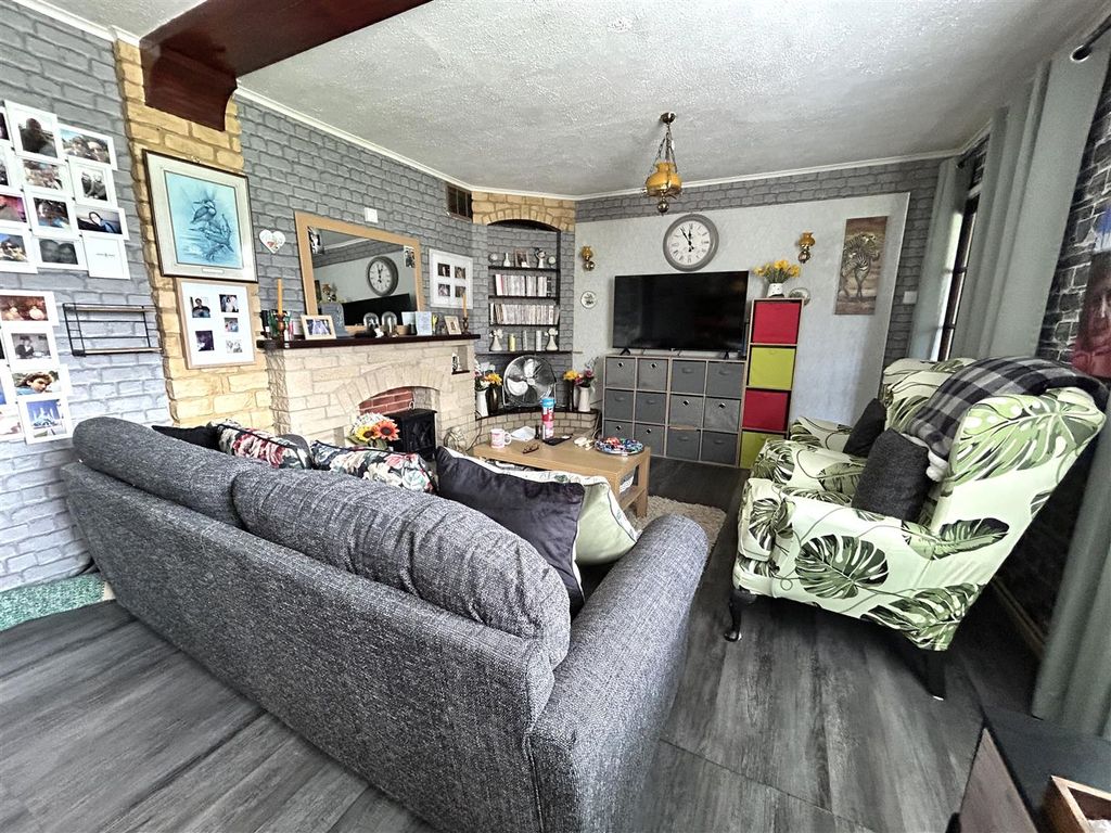 Property photo 2 of 9 Img_7144.Jpeg