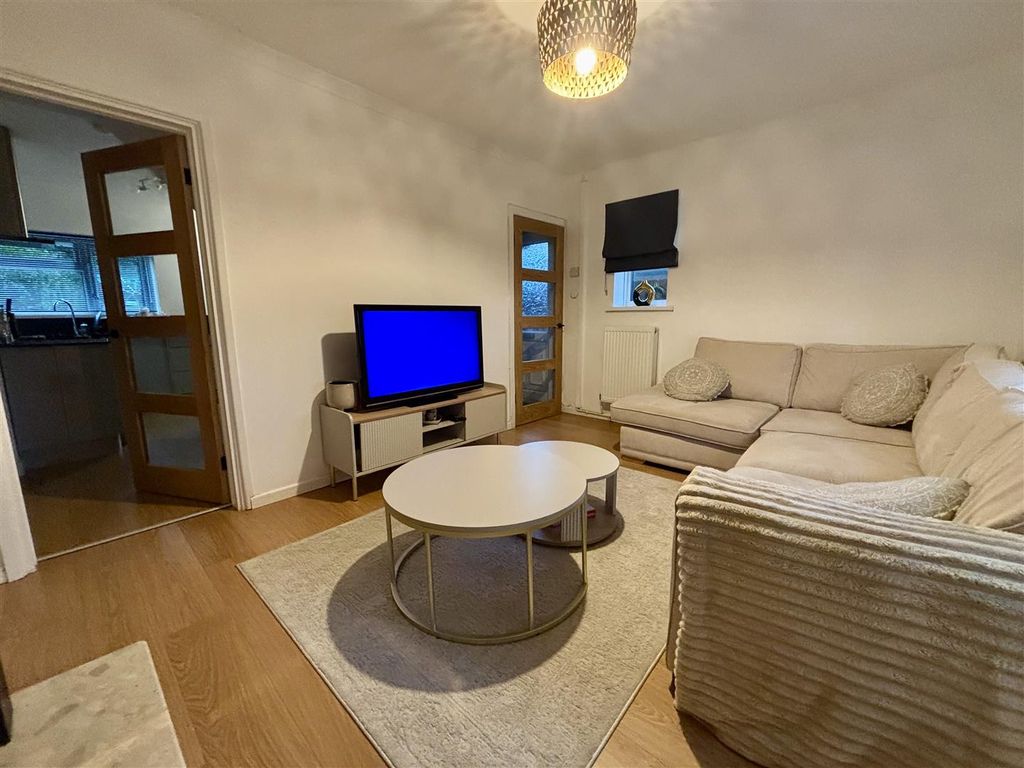 Property photo 3 of 12 Img_2526.Jpeg