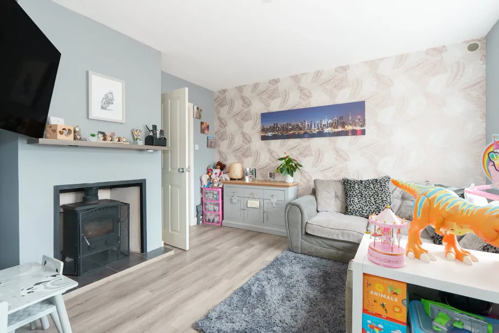 Property photo 3 of 13