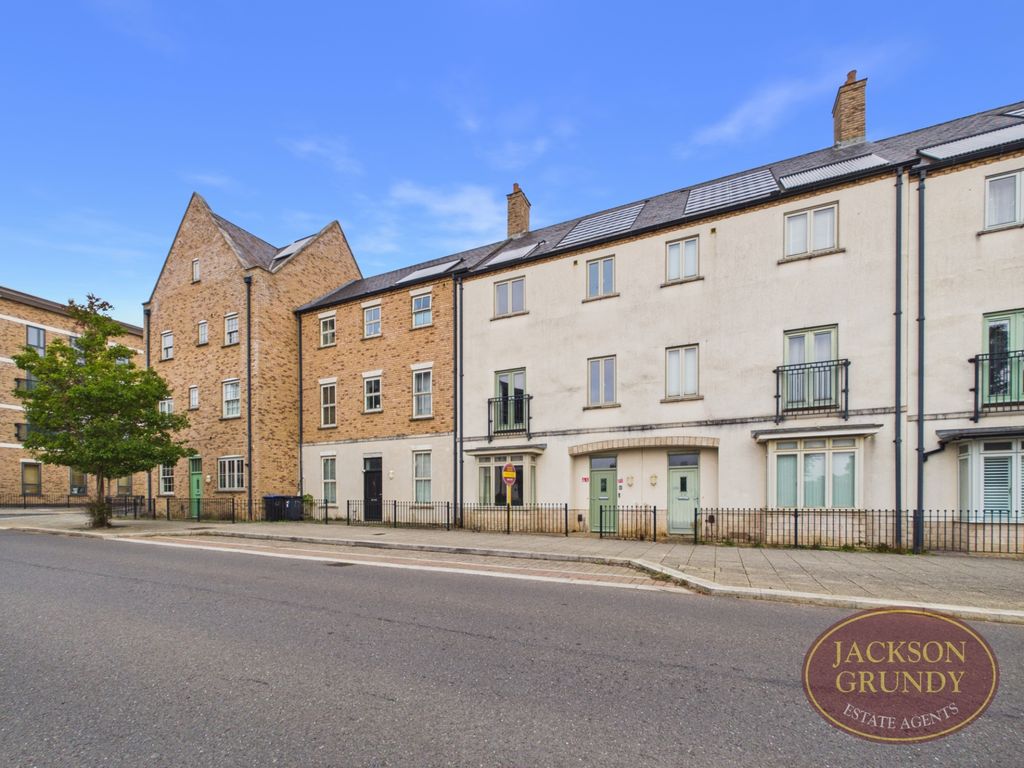Property photo 1 of 20 High Street
