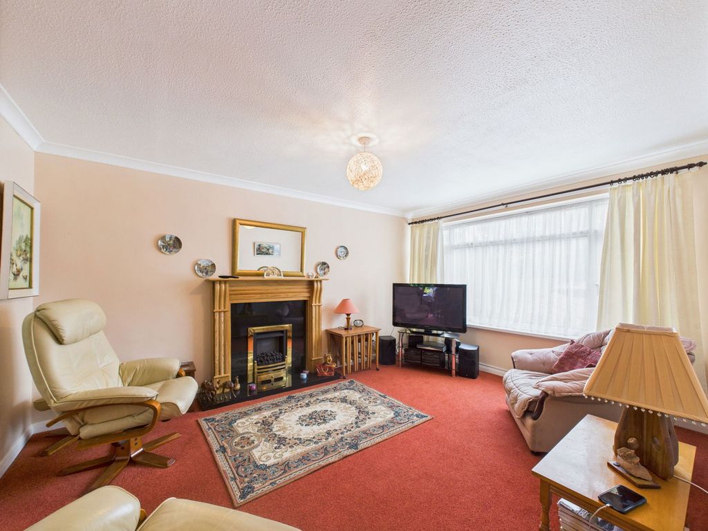 Property photo 3 of 20