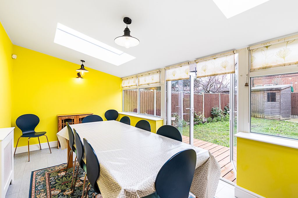 Property photo 1 of 30