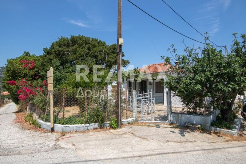 Property photo 1 of 25