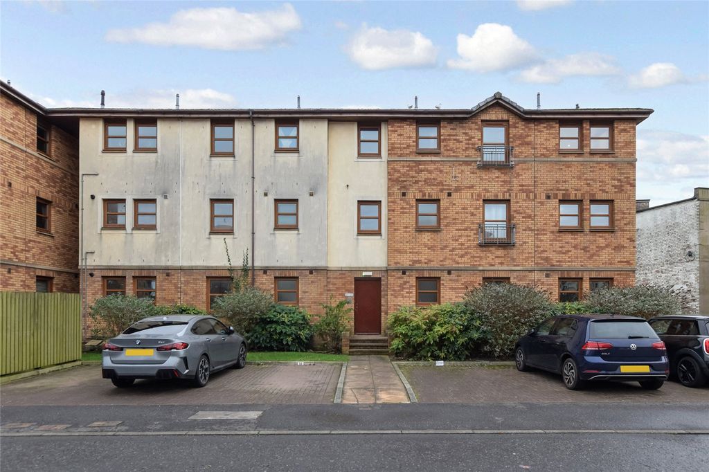 Property photo 1 of 21 Main