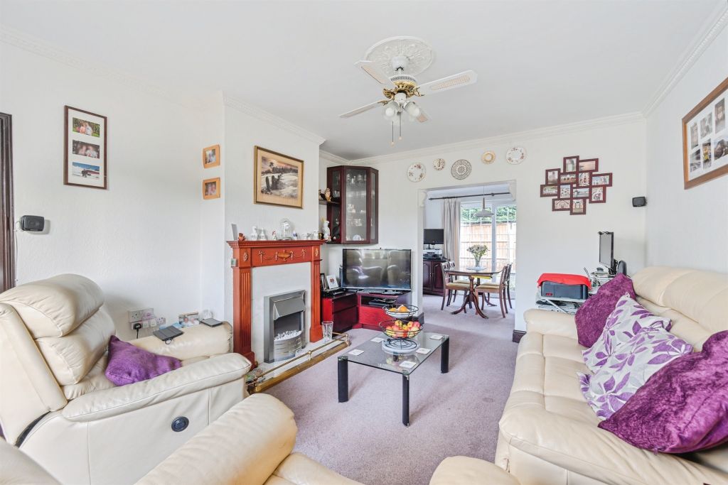 Property photo 3 of 17