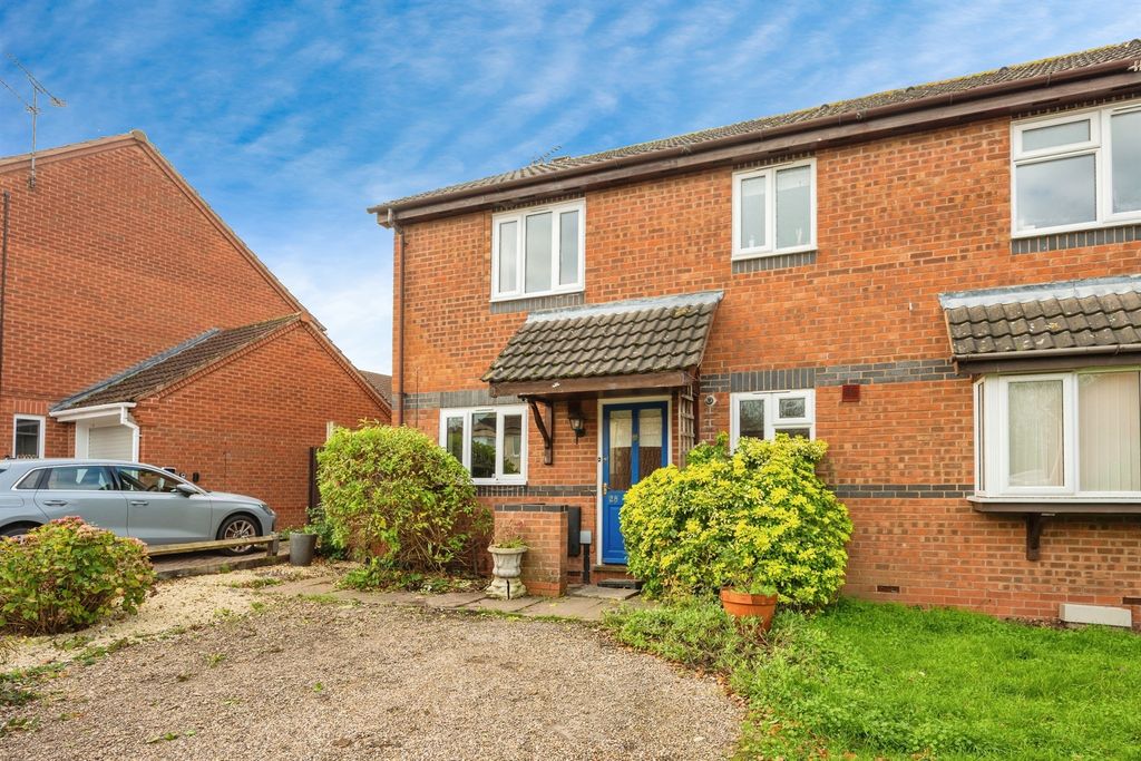 Property photo 1 of 17
