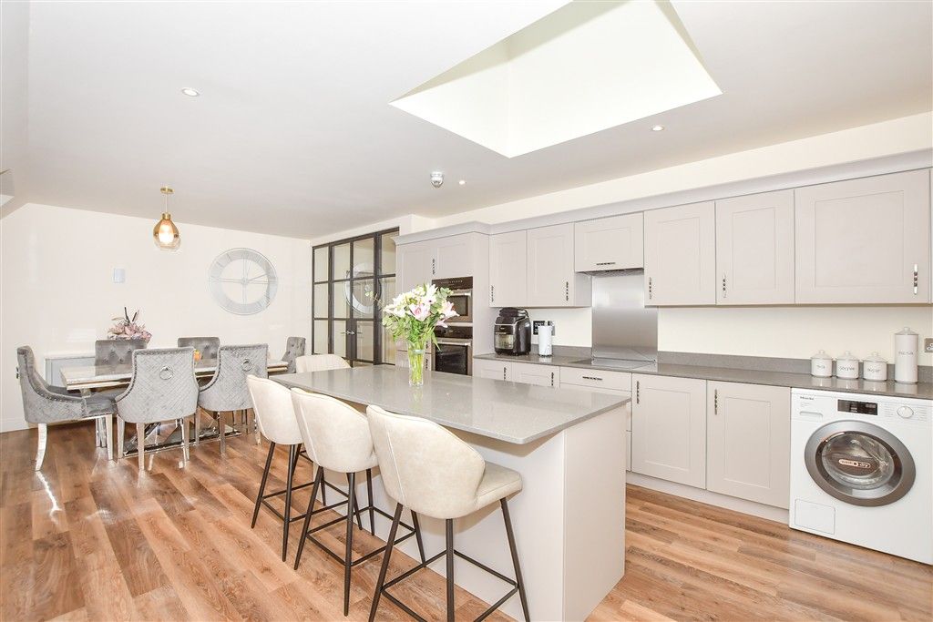 Property photo 1 of 15 Kitchen/Diner