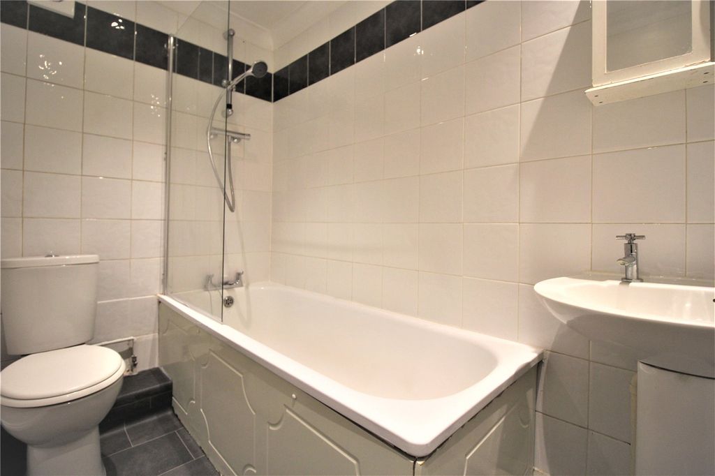 Property photo 3 of 5 Bathroom