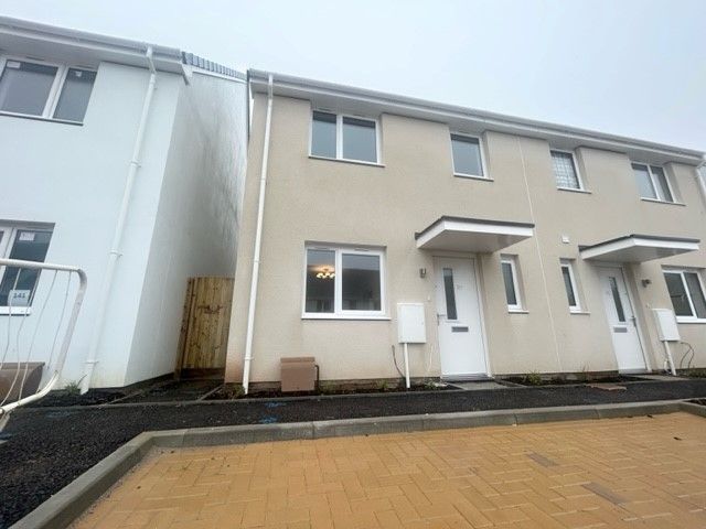 Property photo 1 of 25 Front