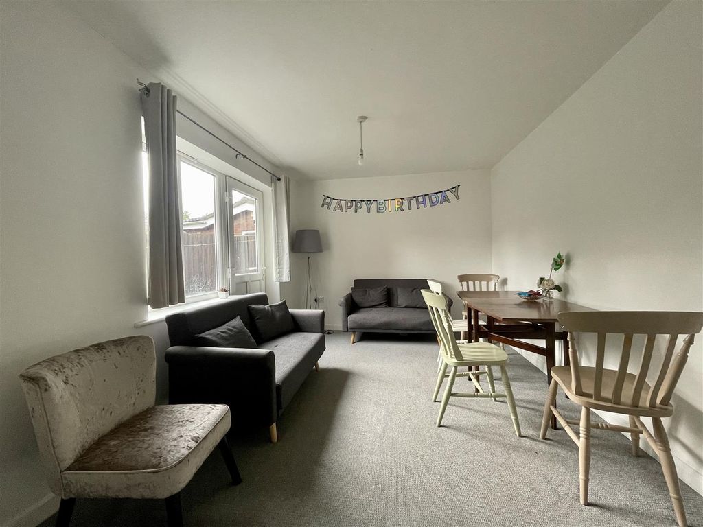 Property photo 2 of 9 Img_4087.Jpg