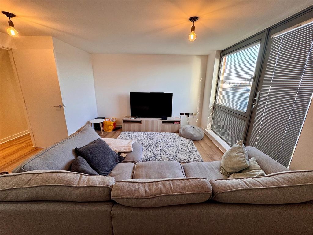 Property photo 2 of 6 Living Room.Jpg