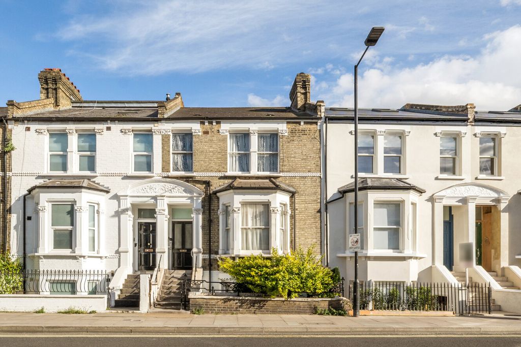 Property photo 1 of 9 1-6A2A7E4A5Acf1-1...
