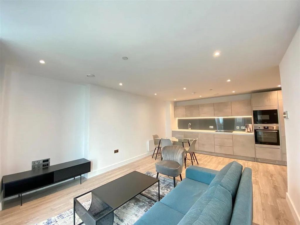Property photo 1 of 6 20B023Af4Ca0Acb0A0E961553369Df14Adba7B8A.Jpgp.Jpg