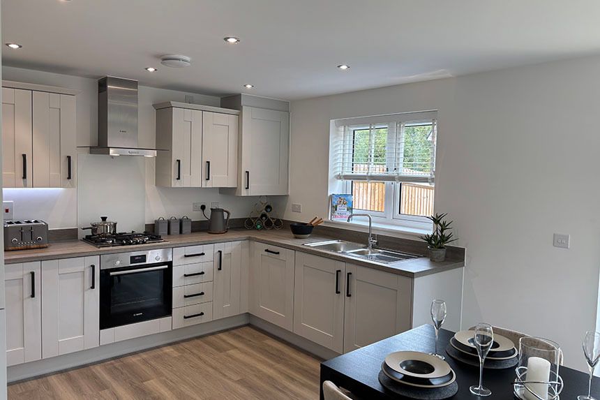 Property photo 2 of 10 569 The Spruce II Kitchen/Diner