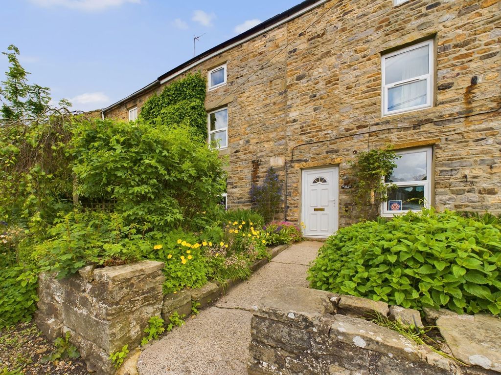 Property photo 1 of 35
