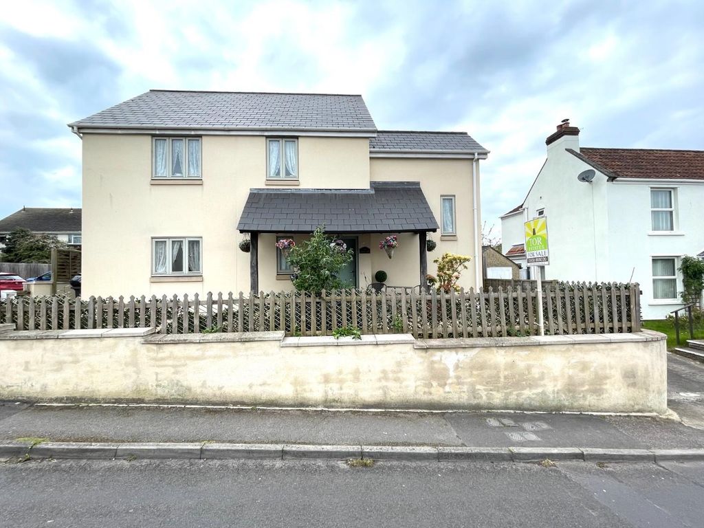 Property photo 1 of 14 Front.Jpg