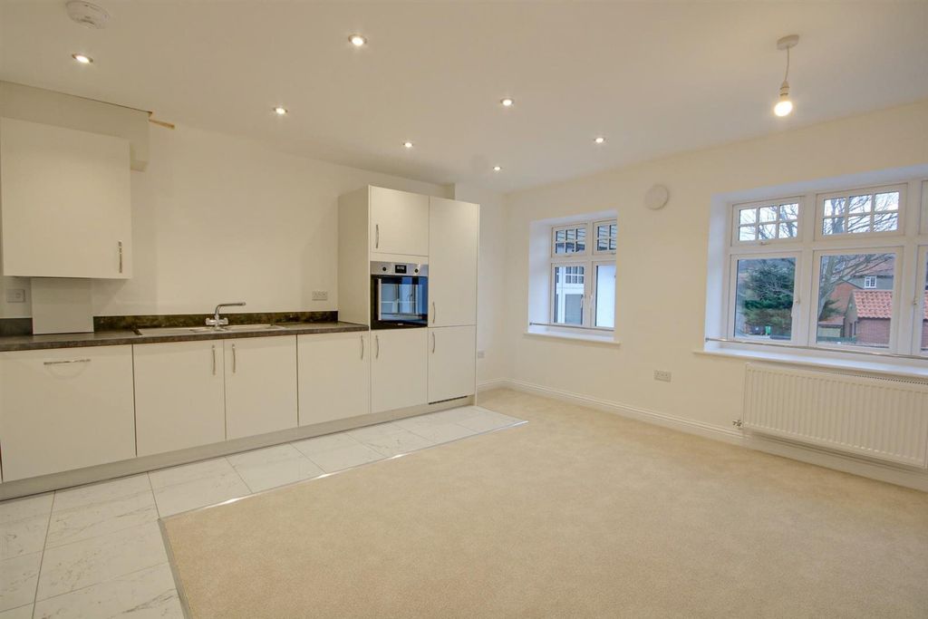 Property photo 3 of 17 Jkrqf7Dyqka9Vmrkzhspwa
