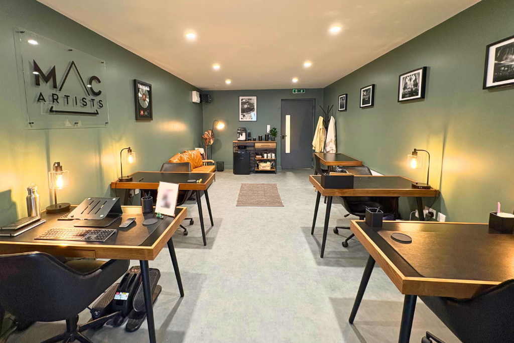 Property photo 1 of 21