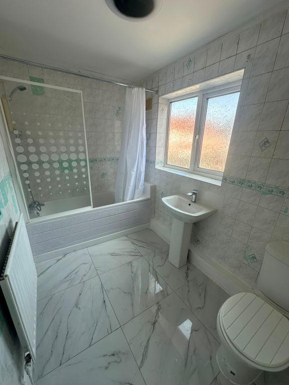 Property photo 2 of 7 Image