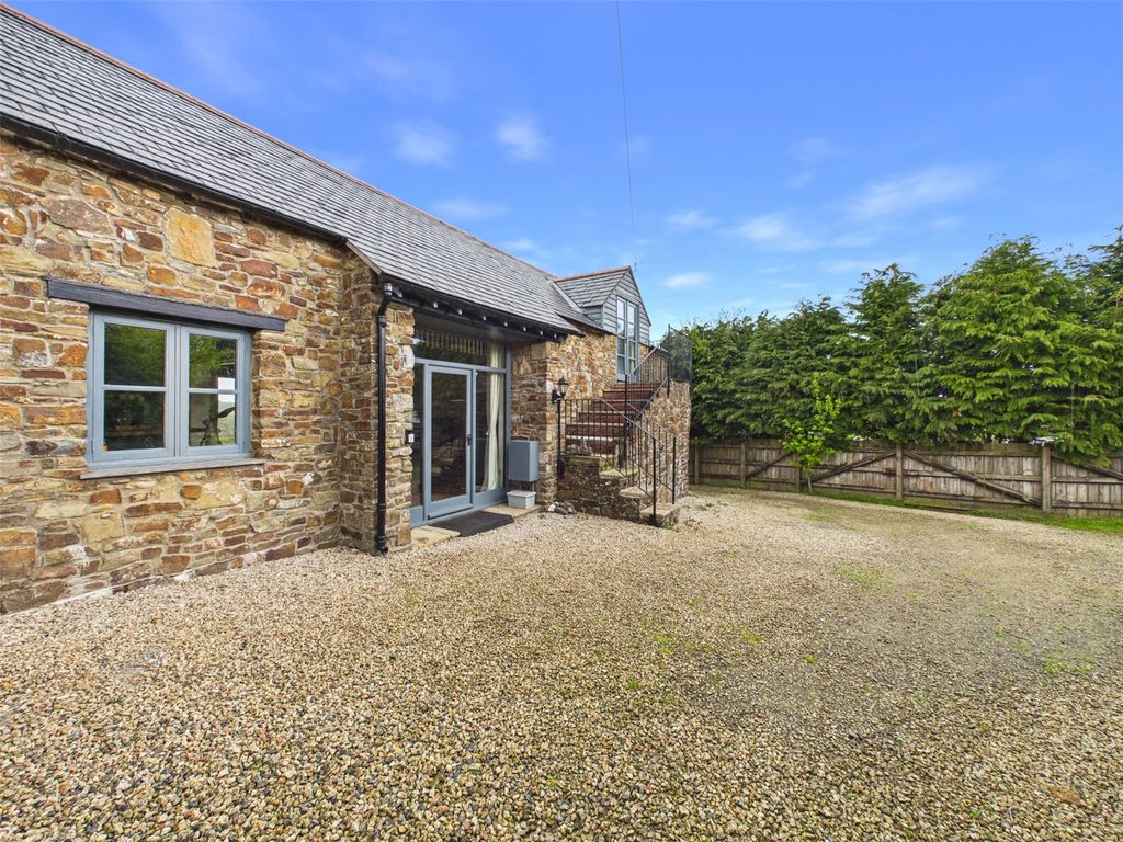 Property photo 1 of 18 Picture No. 42