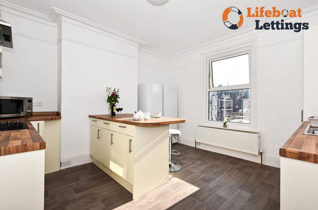 Property photo 3 of 8 Shared Kitchen A